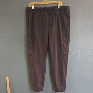 Mack Weldon Men's Performance Cargo Pants in Dark Grey